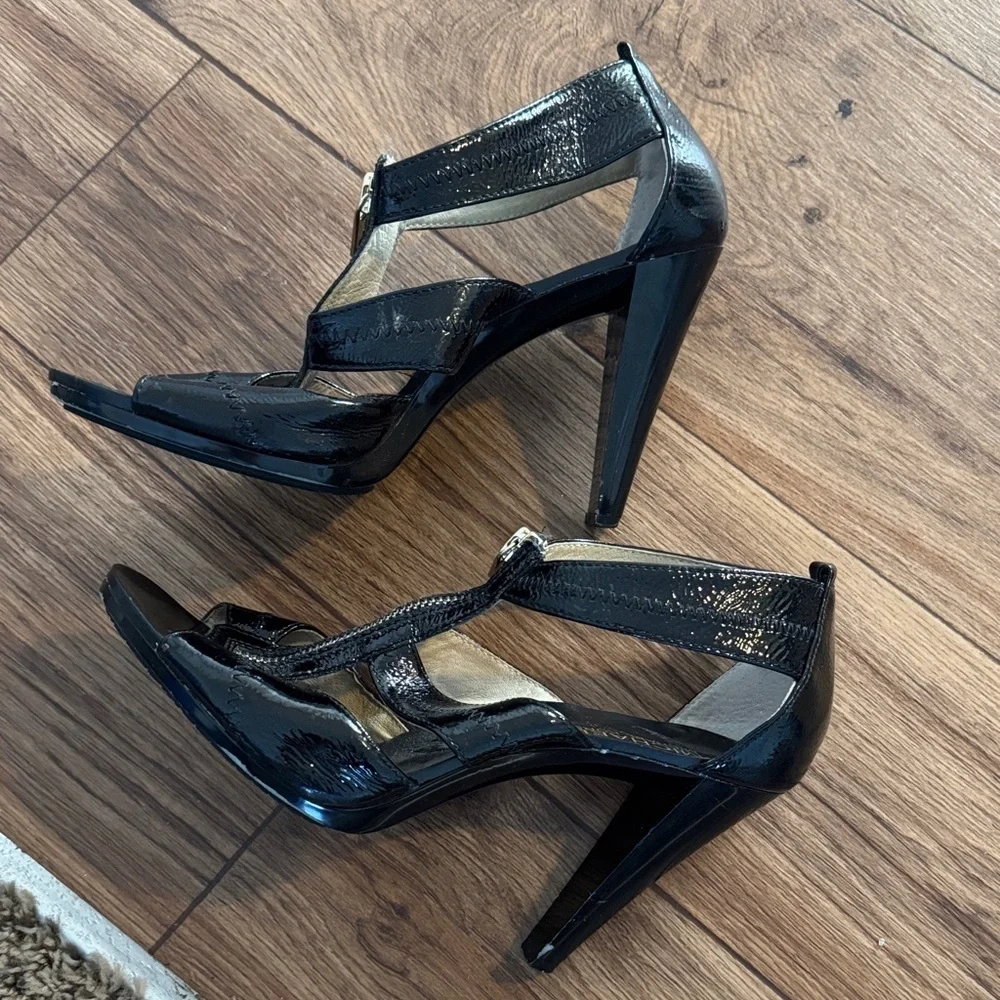Michael Kors Glossy Black Heels